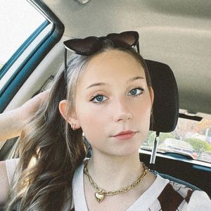 Meet your Posher, Jenna